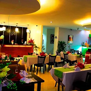 2* Hotel El Bajada